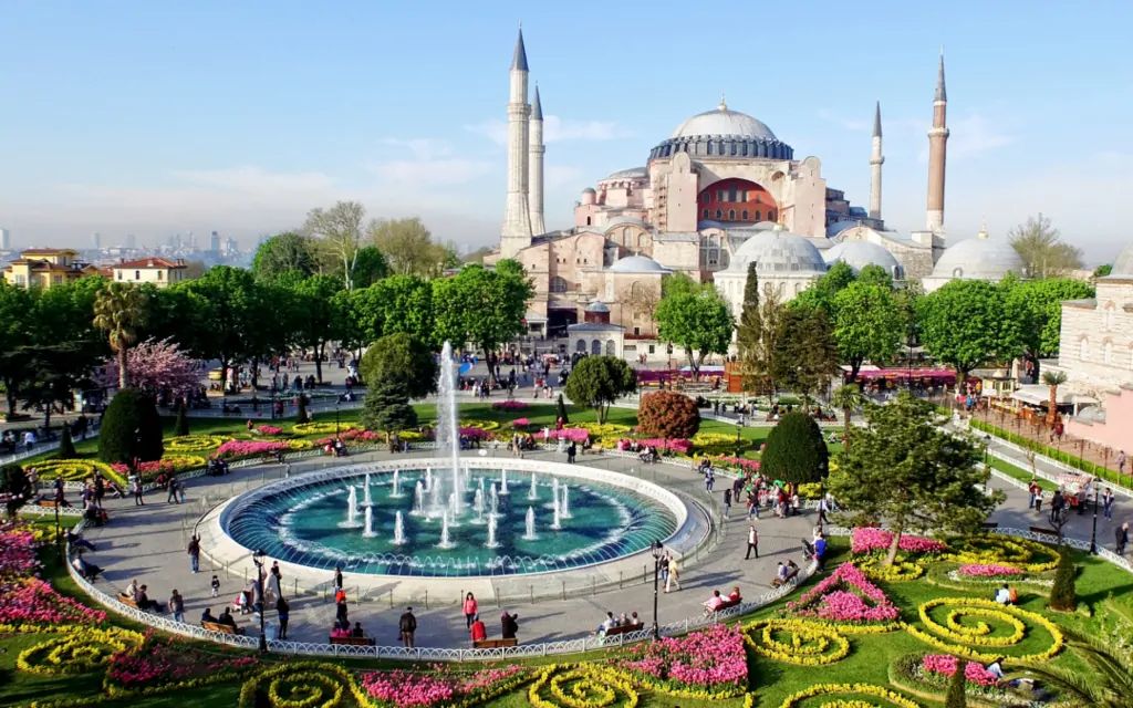 Hotels Close to Attraction in Istanbul: Ideal Location for Exploring the City