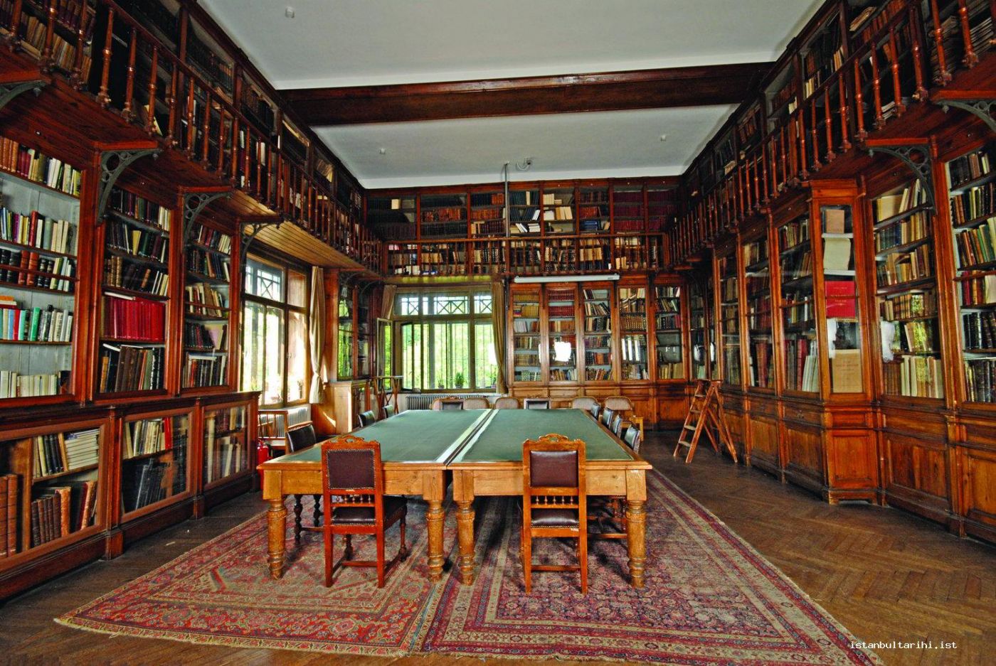 Istanbul Laleli Libraries